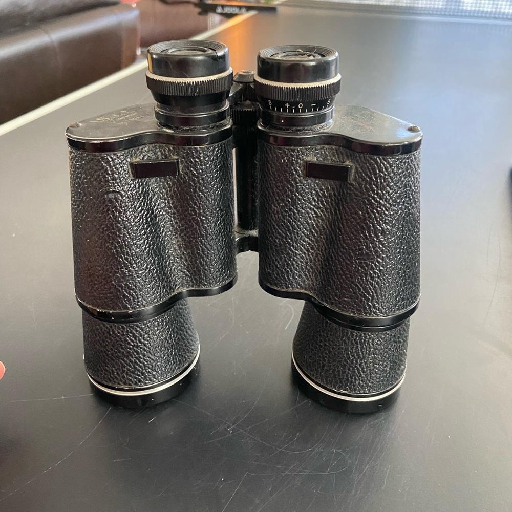 Selsi light weight binoculars!! - Picture 2 of 6